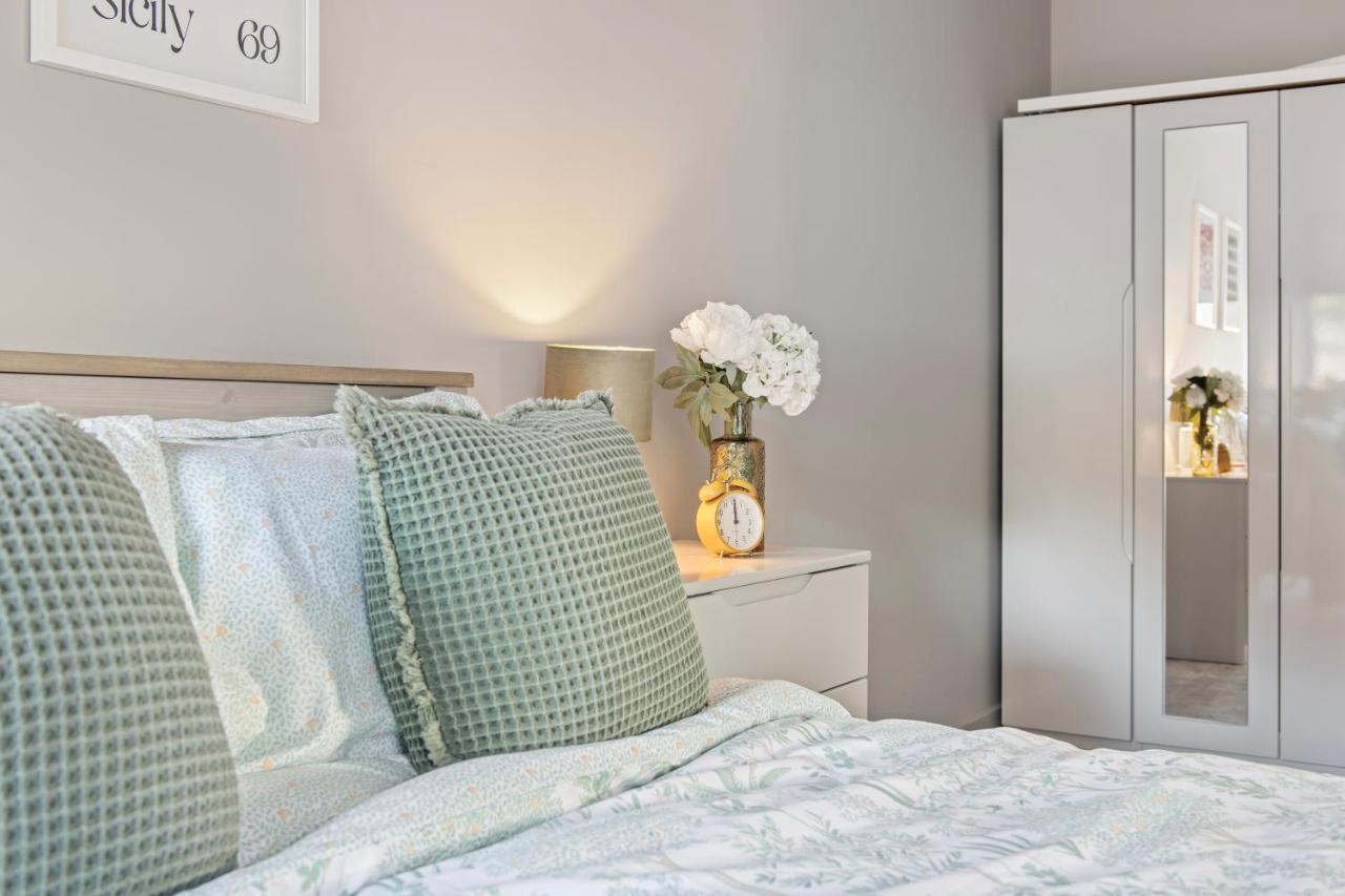 Willa Brand New 1-Bed Flat With Free Parking Nottingham Zewnętrze zdjęcie