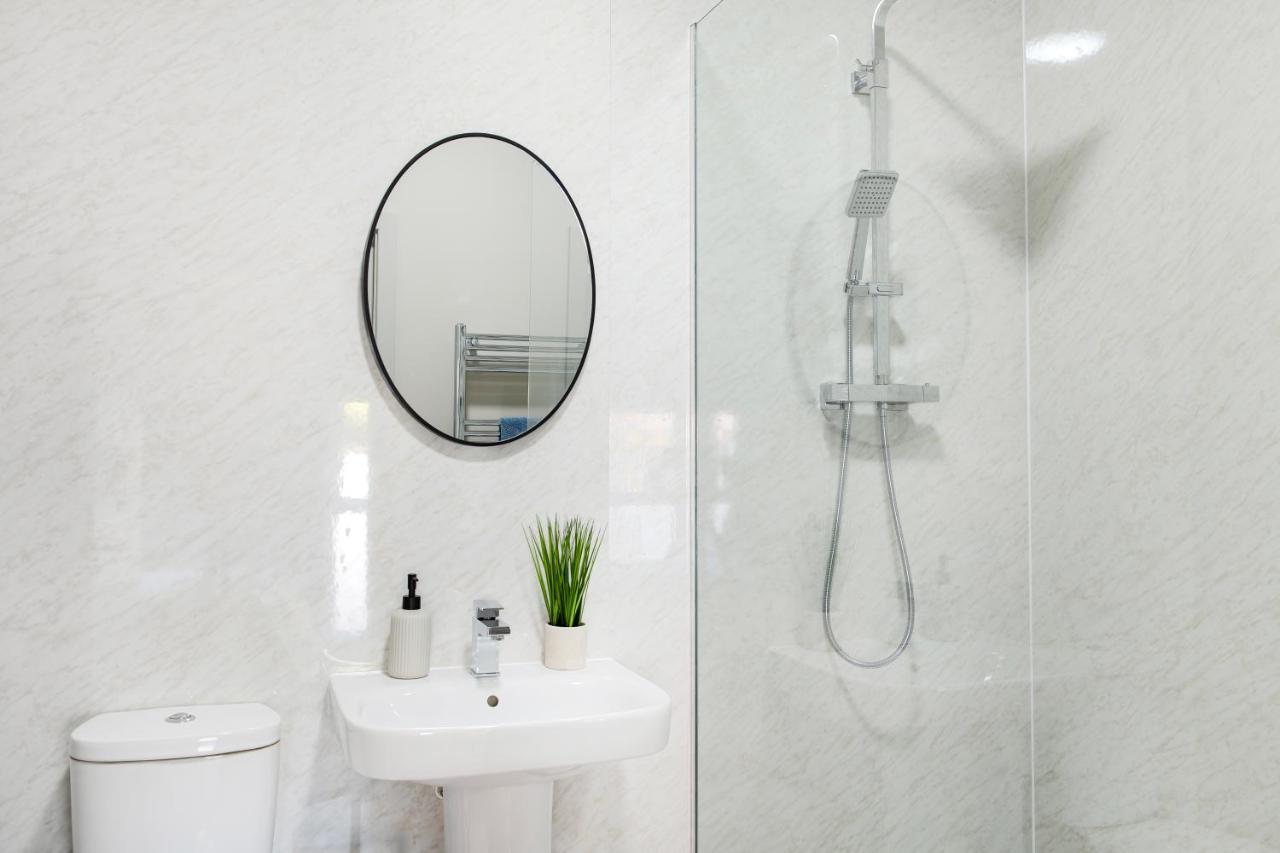 Willa Brand New 1-Bed Flat With Free Parking Nottingham Zewnętrze zdjęcie